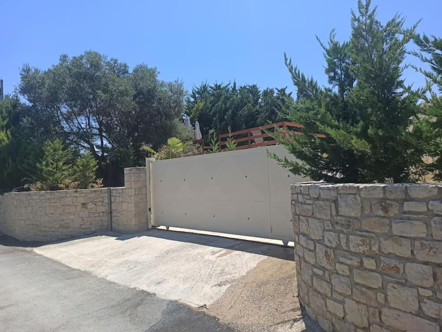 Villa Ikaros Kalamitsi Amygdali Екстер'єр фото